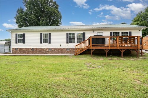 103 Jess Ferree Ct, Randleman, NC, 27317-9517 | Card Image