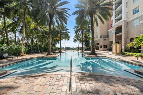 apt-3312-17125 N Bay Rd, Sunny Isles Beach, FL, 33160-3449 | Card Image