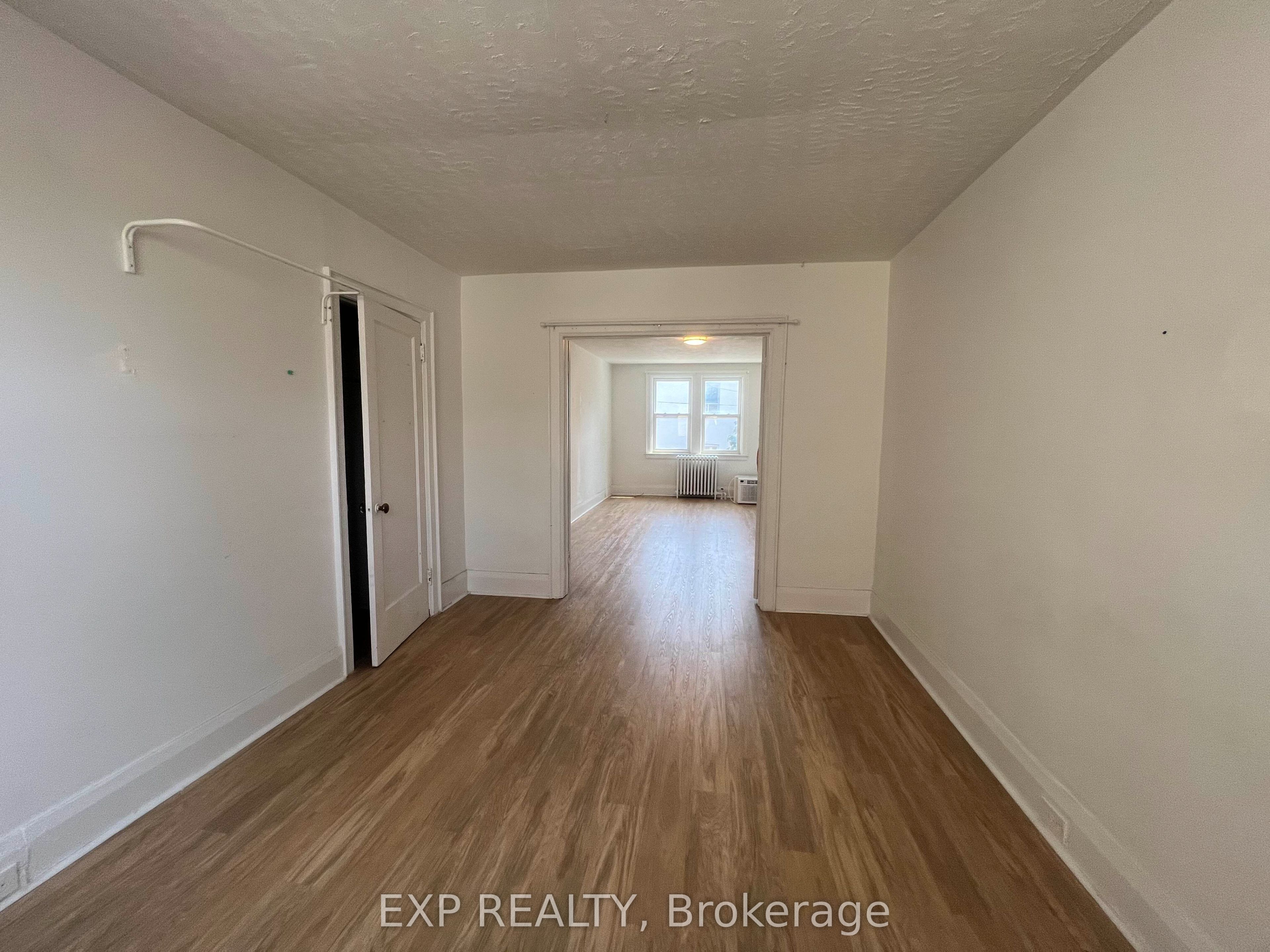 Residential Lease in Toronto C02 2