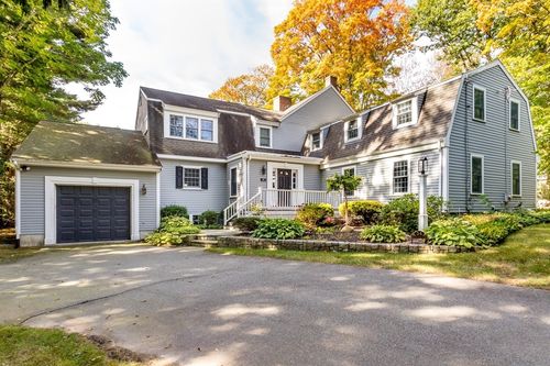 34 Brush Hill Ln, Milton, MA, 02186-1304 | Card Image