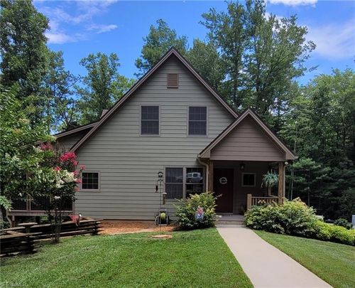 1299 Jonathan Dr, Lowgap, NC, 27024-9014 | Card Image