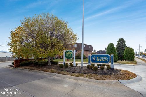 404 Riviera Terrace Drive, St Clair Shores, MI, 48080 | Card Image