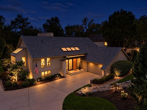 5329 Loch Leven Ct, Dublin, OH, 43017-9423 | Card Image