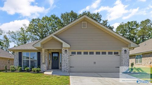 146 Abercorn Dr, Madison, AL, 35756-5708 | Card Image