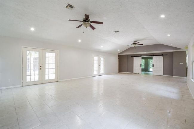 81 Oak Grove Ln, Home with 4 bedrooms, 4 bathrooms and null parking in Conroe TX | Image 9