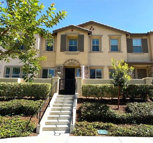 268 S Auburn Heights Ln, Anaheim, CA, 92807-4055 | Card Image