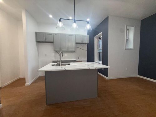 3a-324 Eldert St, Brooklyn, NY, 11237-6204 | Card Image