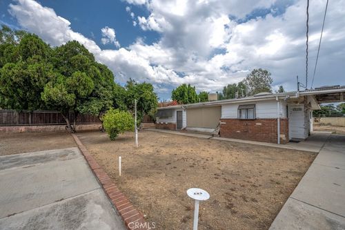 10336 De Soto Ave, Chatsworth, CA, 91311-2301 | Card Image