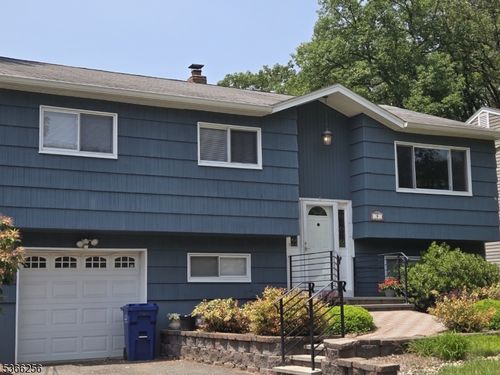9 Ute Pl, Rockaway, NJ, 07866-1608 | Card Image