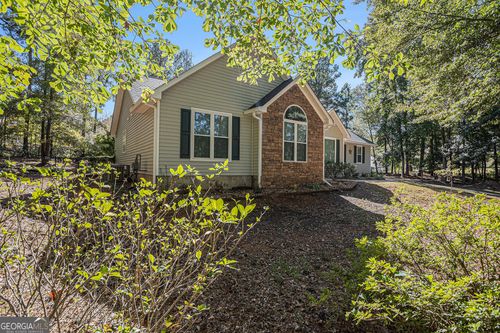 139 Pete Rd, Sharpsburg, GA, 30277-4610 | Card Image