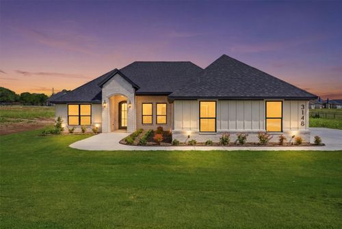 3148 Infinity Dr, Weatherford, TX, 76087-5170 | Card Image