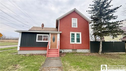 261 Lake Shore Dr W, Dunkirk, NY, 14048-1466 | Card Image