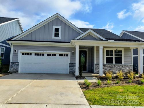 oasis-8629 Chagrin Drive, Cornelius, NC, 28031 | Card Image