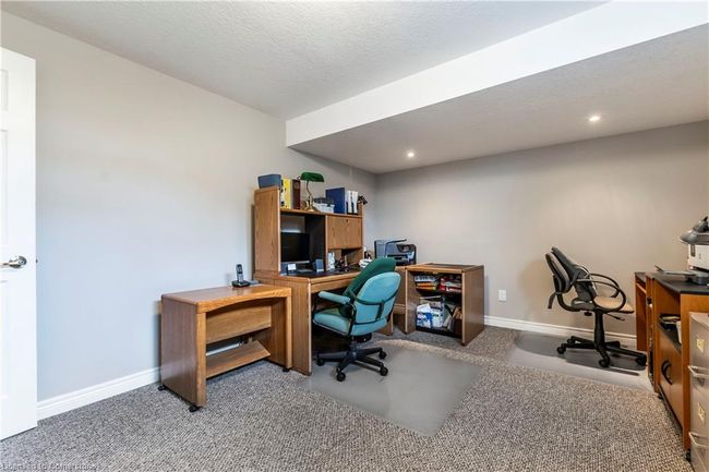 86 Willits Cres, House other with 5 bedrooms, 3 bathrooms and 8 parking in Saint George ON | Image 24