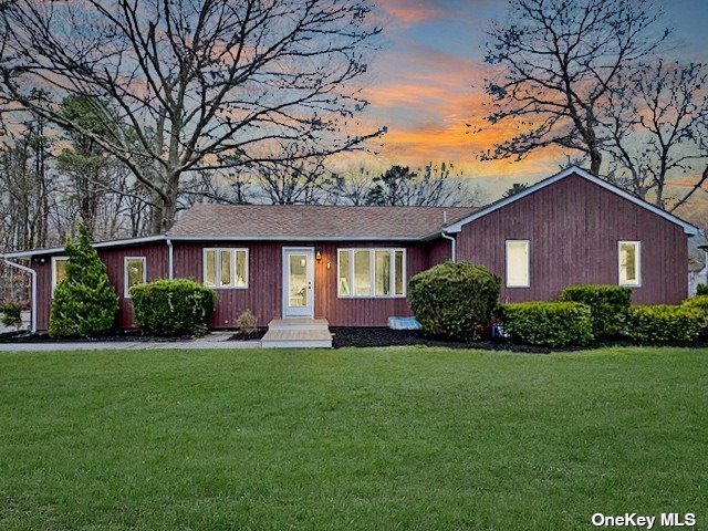 Sweetbriar Dr, Mastic, NY 11950