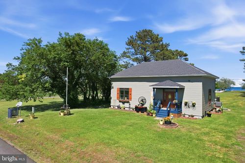 19 Church Ln, Lottsburg, VA, 22511-2210 | Card Image
