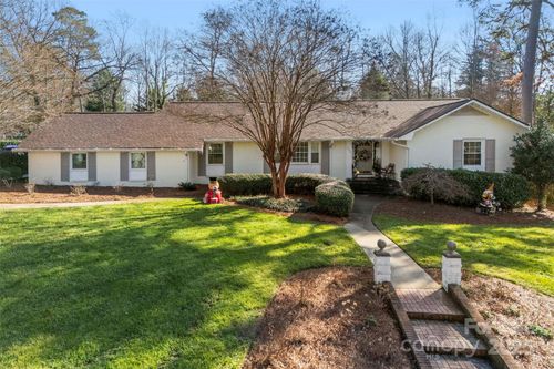 946 Scotch Dr, Gastonia, NC, 28054-5757 | Card Image
