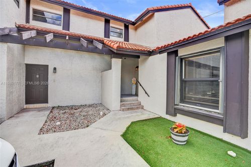 64-15292 Sw 46th Ln, Miami, FL, 33185-4486 | Card Image