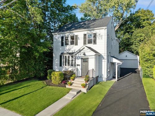 16-21 11th St, Fair Lawn, NJ, 07410-1953 | Card Image
