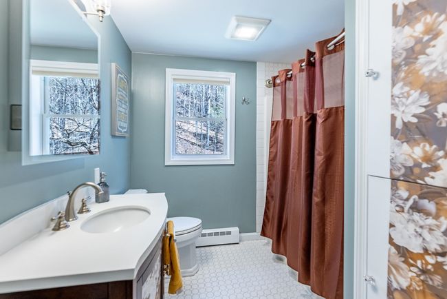299 Handy Rd, House other with 4 bedrooms, 3 bathrooms and null parking in White River Junction VT | Image 23