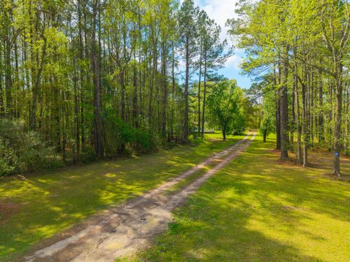 704 Feathers Ln, Jamestown, SC, 29453-3367 | Card Image