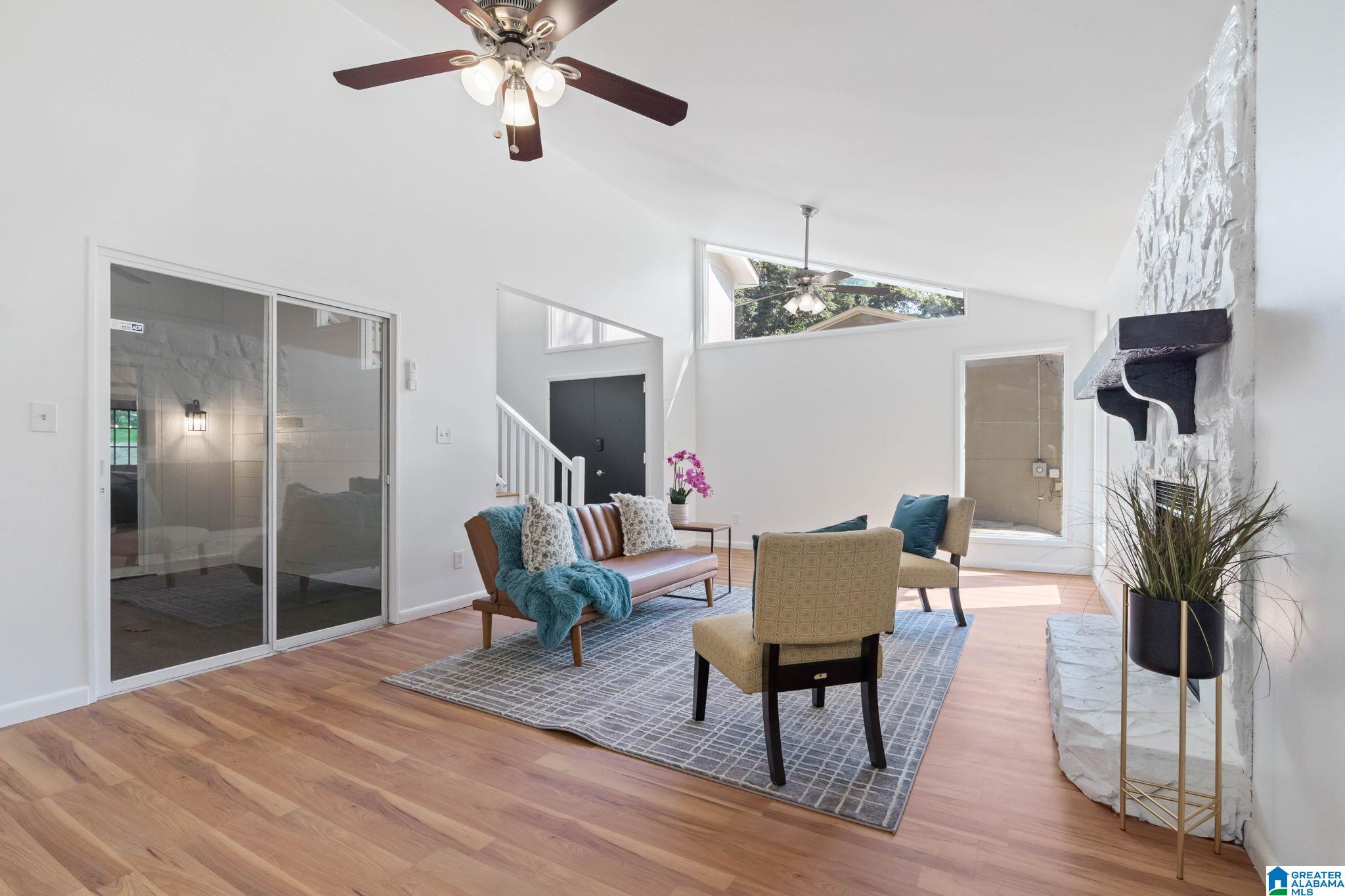 Residential in IRONDALE 2