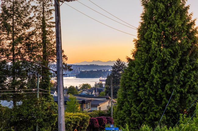 712 Keith Rd E, House other with 6 bedrooms, 7 bathrooms and 6 parking in North Vancouver BC | Image 37