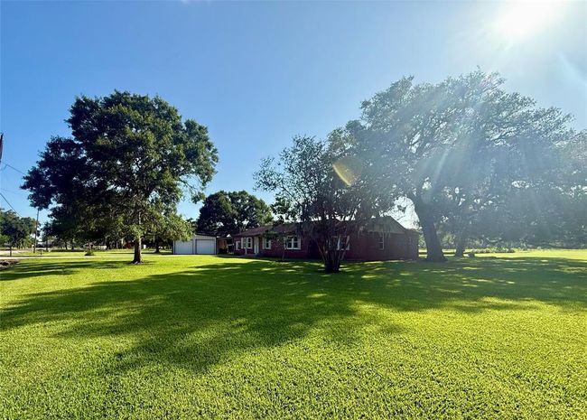 3918 County Road 507, House other with 4 bedrooms, 2 bathrooms and 2 parking in Brazoria TX | Image 42