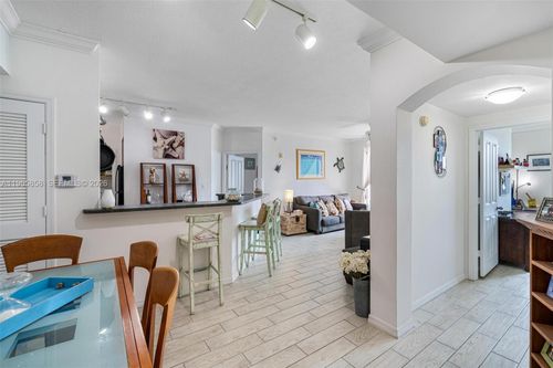 210-9172 Collins Ave, Surfside, FL, 33154-3158 | Card Image