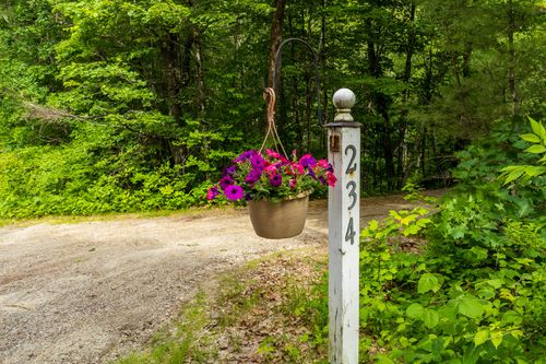 234 Cleve Tripp Rd, Poland, ME, 04274-5969 | Card Image