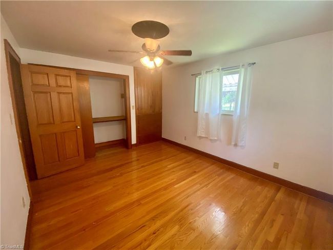 1024 Lone Hickory Rd, House other with 3 bedrooms, 3 bathrooms and null parking in Yadkinville NC | Image 17