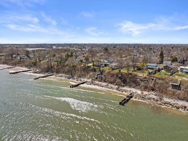 2533 Lakeshore Dr, House other with 5 bedrooms, 3 bathrooms and null parking in Sheboygan WI | Image 70