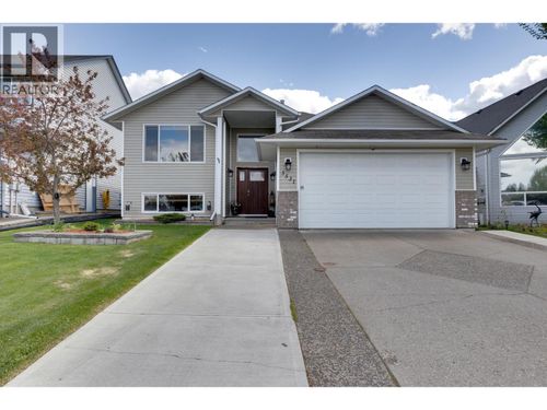 3531 Chartwell Avenue, Prince George, BC, V2N6Y4 | Card Image