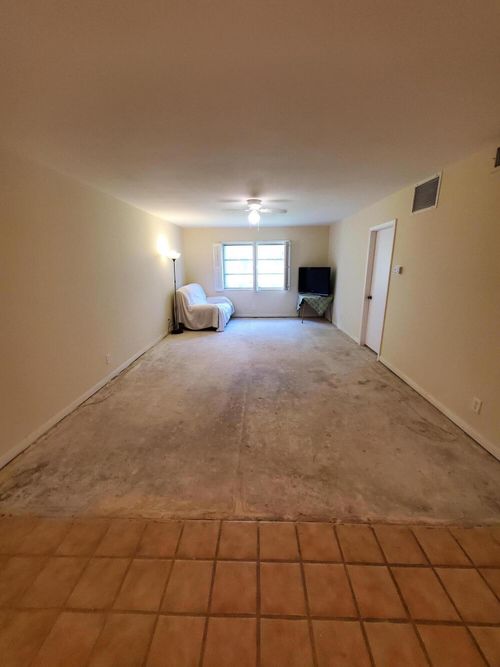 g104-119 Ne 19th Ct, Wilton Manors, FL, 33305-1062 | Card Image