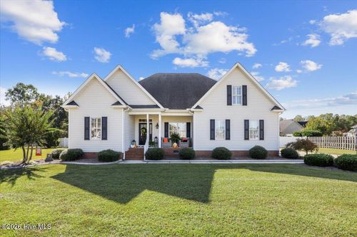102 Zito Landing, Pikeville, NC, 27863 | Card Image