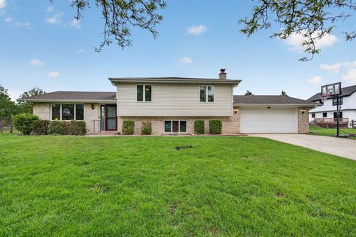 10818 Bryant Rd, Mokena, IL, 60448-1109 | Card Image