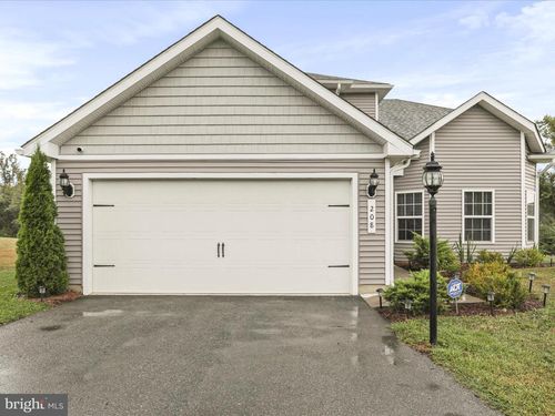 208 Rappahannock Run, FALLING WATERS, WV, 25419-1679 | Card Image