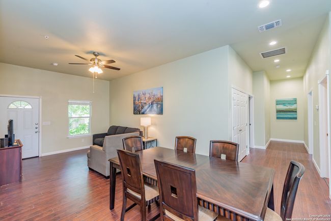 412 Warren St, House other with 7 bedrooms, 6 bathrooms and null parking in San Antonio TX | Image 5