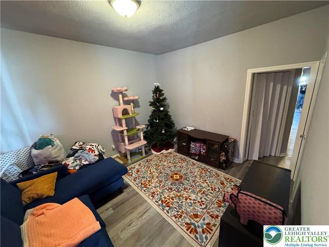 321 W Broad St, Condo with 0 bedrooms, 0 bathrooms and null parking in Tamaqua PA | Image 6