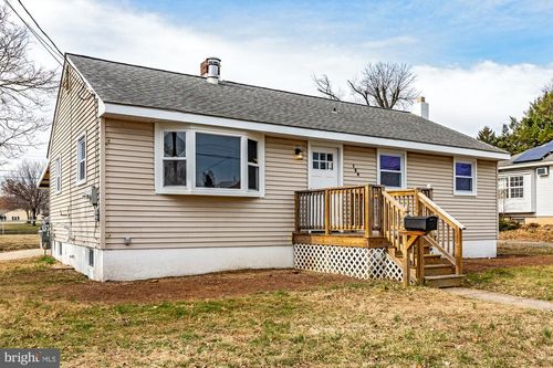 129 Highland Ave, PENNSVILLE, NJ, 08070-2236 | Card Image