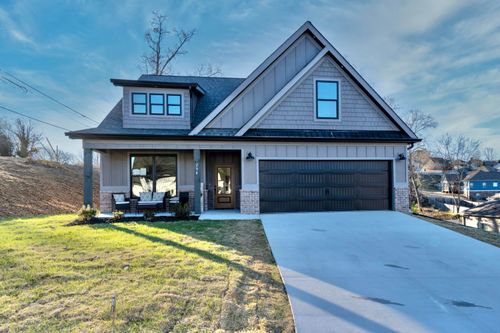 294 Running Oak Dr, Ringgold, GA, 30736-3186 | Card Image