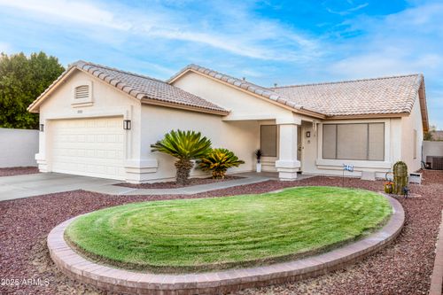 10322 W Medlock Dr, Glendale, AZ, 85307-4259 | Card Image