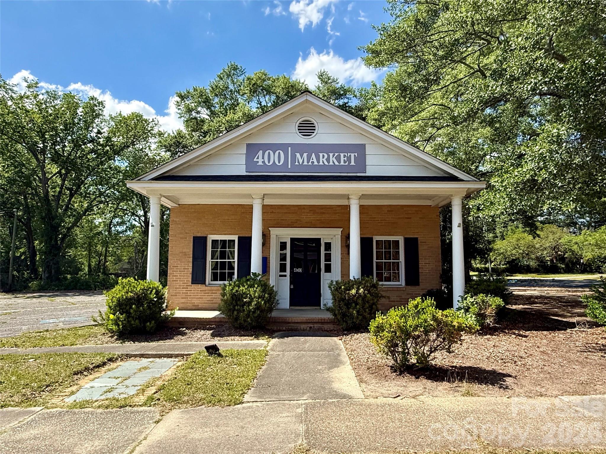 Commercial Sale in Cheraw 2