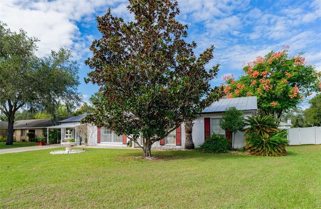 1539 Highcrest Circle, House other with 3 bedrooms, 2 bathrooms and null parking in Valrico FL | Image 8