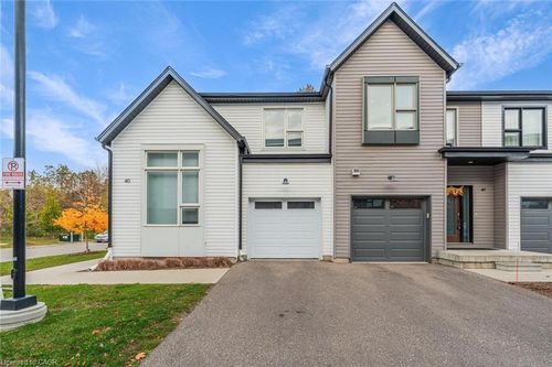 40-110 Fergus Ave, Kitchener, ON, N2A0K9 | Card Image