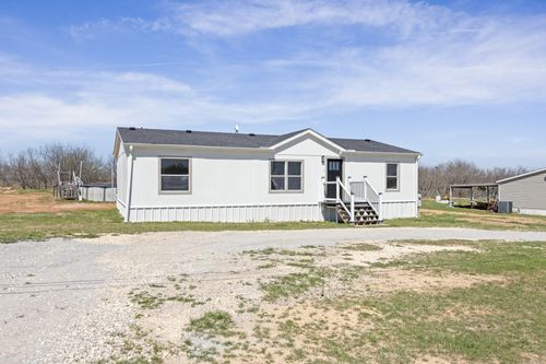 1730 Wildhorse Ln, Stephenville, TX, 76401-1588 | Card Image
