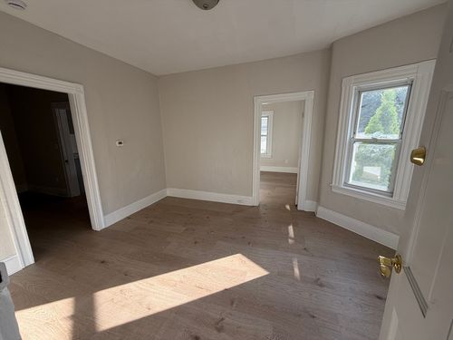1-42 1/2 Cabot, Beverly, MA, 01915 | Card Image