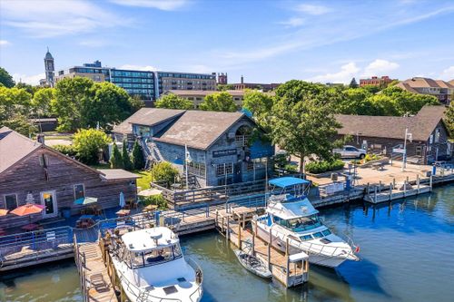 739 Riverfront Dr, Sheboygan, WI, 53081 | Card Image