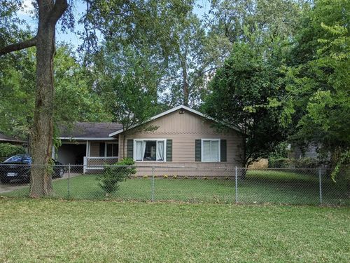 1510 Early Ln, Houston, TX, 77055-5002 | Card Image