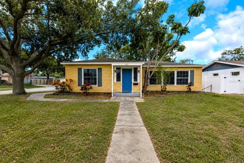 282 40th Ave Ne, ST PETERSBURG, FL, 33703-5802 | Card Image